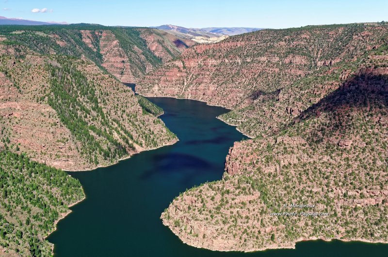 Flaming Gorge   1
Flaming Gorge national recreation area, Utah, USA
Mots-clés: utah usa riviere categorie_lac canyon montagne_usa