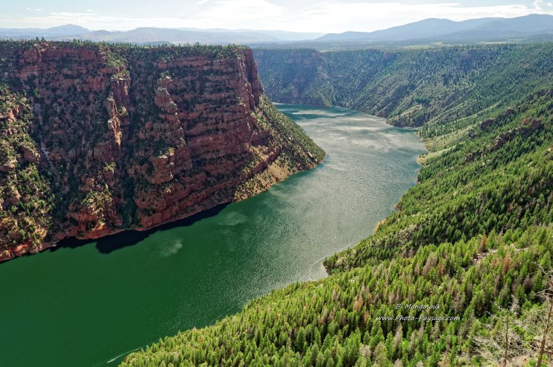 Flaming Gorge & Ashley national forest
Flaming Gorge national recreation area, Utah, USA
Mots-clés: utah usa riviere categorie_lac canyon foret_usa conifere montagne_usa