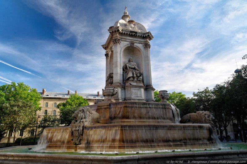 La fontaine de la place Saint Sulpice
Paris, France
Mots-clés: paris monument paysage_urbain eglise categ_fontaine