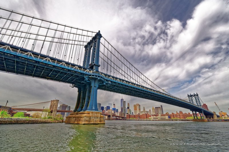 Manhattan Bridge
New-York, USA
Mots-clés: usa new-york pont les_plus_belles_images_de_ville