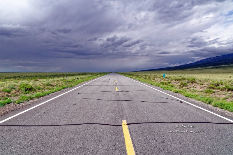 Sur la route Colorado 150
Colorado, USA
Mots-clés: colorado usa categ_ete ciel_d_en_bas route