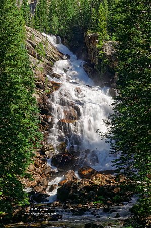Hidden-falls-Parc-national-de-Grand-Teton.jpg