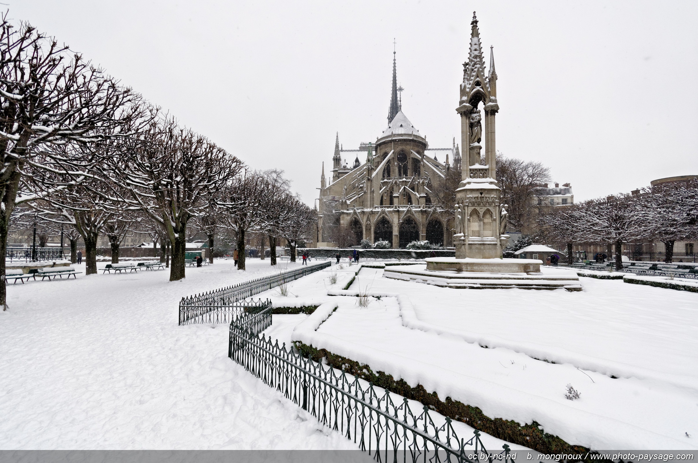Les Parcs Jardins Et Espaces Verts Parisiens Notre Dame
