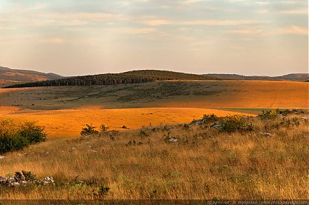 collines-du-mejean-02.jpg