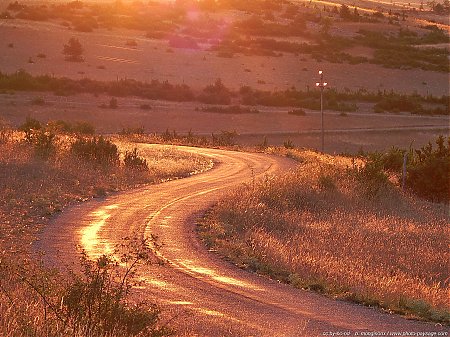 Lozere-Cevennes-Causse_Mejean-Route-1.jpg