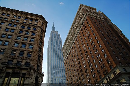 Nom du fichier=empire-state-building.jpg
Taille du fichier=1229Ko
Dimensions : 2406x1600
Ajouté le : 24 Juin 2012 empire-state-building.jpg