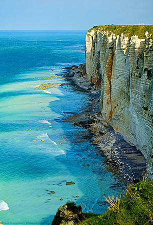 Falaises de Haute Normandie

Les beautÃ©s du littoral normand.
Etretat, Haute-Normandie, France