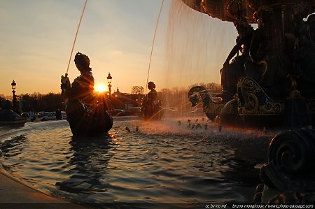 paris-fontaine-concorde-2.jpg