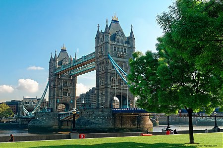 Londres_-_Tower_Bridge_-_08.jpg