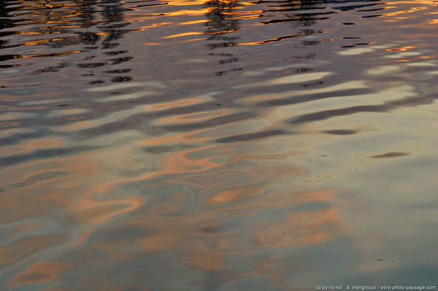 Reflets matinaux sur la Marne 2
Mots-clés: marne riviere reflets