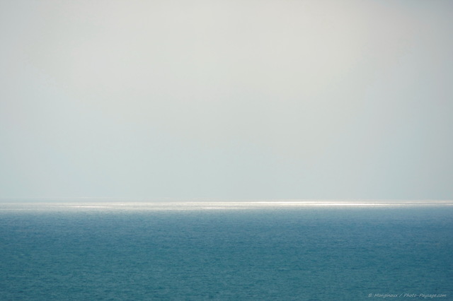 Brume sur l'océan
Biarritz, côte basque
Mots-clés: brume brouillard biarritz minimaliste