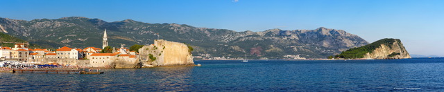 Budva, vue panoramique de la vieille ville
Monténégro
Mots-clés: photo_panoramique montenegro adriatique rempart categ_ete