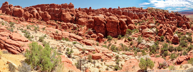 Fiery Furnace
(assemblage panoramique HD)
Arches National Park, Utah, USA
Mots-clés: utah usa categ_ete photo_panoramique desert