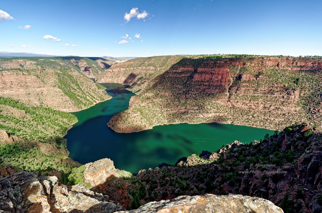 Vue plongeante sur Red Canyon
Flaming Gorge national recreation area, Utah, USA
Mots-clés: utah usa riviere categorie_lac canyon montagne_usa regle_des_tiers