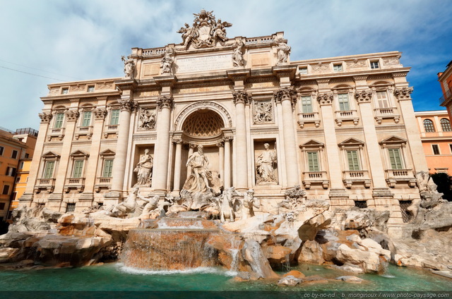 La fontaine de Trévi
Rome, Italie
Mots-clés: categ_fontaine rome trevi monument italie