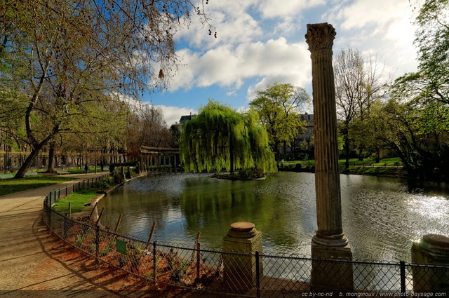 Le Parc Monceau
[Un jour de printemps au Parc Monceau]
Paris, France
Mots-clés: paris printemps