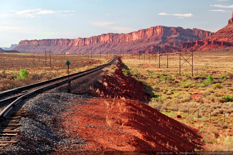 Le chemin de fer dans le grand ouest américain   05
Moab, Utah, USA
Mots-clés: utah usa desert voie-ferree