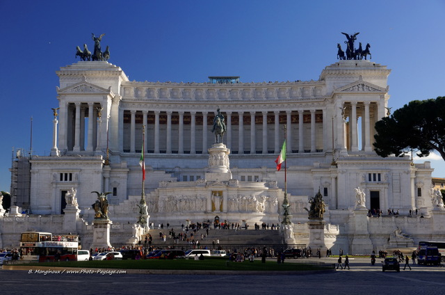 Monument à Victor Emmanuel II 
Piazza Venezia, Rome, Italie
Mots-clés: rome italie monument