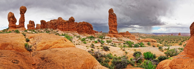 Panorama sur le désert de l'Utah
Arches National Park, Utah, USA
Mots-clés: utah usa photo_panoramique pluie desert categ_ete