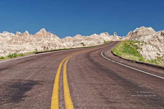 Route dans le parc national des Badlands_04
Parc national des Badlands, Dakota du Sud, USA
Mots-clés: dakota_du_sud usa usa routes_ouest_amerique desert