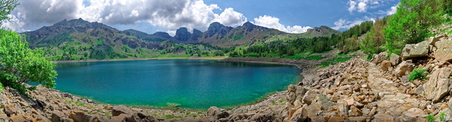 Sentier de randonnée autour du lac d'Allos   04
[Parc national du Mercantour]
Mots-clés: categ_ete photo_panoramique categorielac sentier