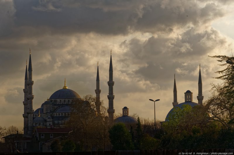 Soleil couchant sur la Mosquée Bleue
Istanbul, Turquie
