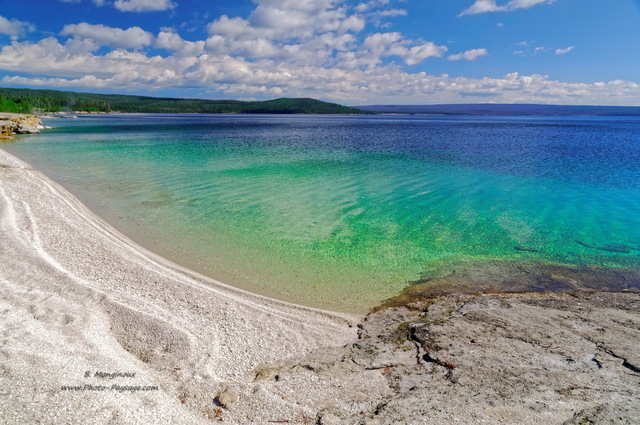 Une belle plage de sable blanc
Au bord du lac de Yellowstone et des sources thermales de West Thumb geyser basin. Parc national de Yellowstone, Wyoming, USA
Mots-clés: yellowstone wyoming usa plage categorielac categ_ete les_plus_belles_images_de_nature