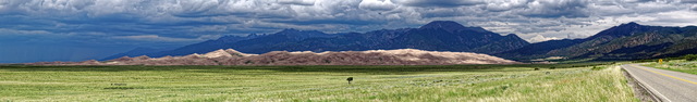 Vue panoramique des Great Sand Dunes depuis la route CO150
Great Sand Dunes National Park, Colorado, USA
Mots-clés: colorado usa categ_ete desert dune sable photo_panoramique routes_ouest_amerique campagne_usa