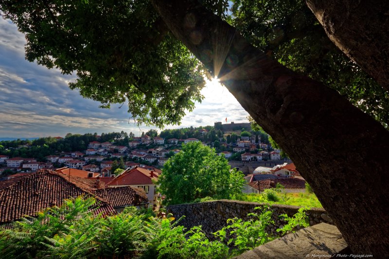 Vue sur Ohrid et ses remparts
Ohrid, Macédoine
Mots-clés: rempart chateau ohrid macedoine contre-jour contre_jour categ_ete