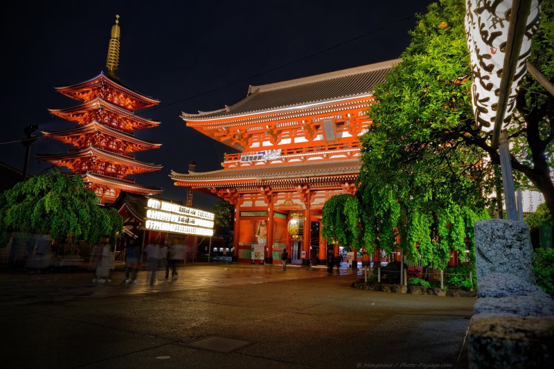 La pagode du temple Sensô-ji et la porte Hozomon
Tokyo (quartier d'Asakusa), Japon
Mots-clés: tokyo japon