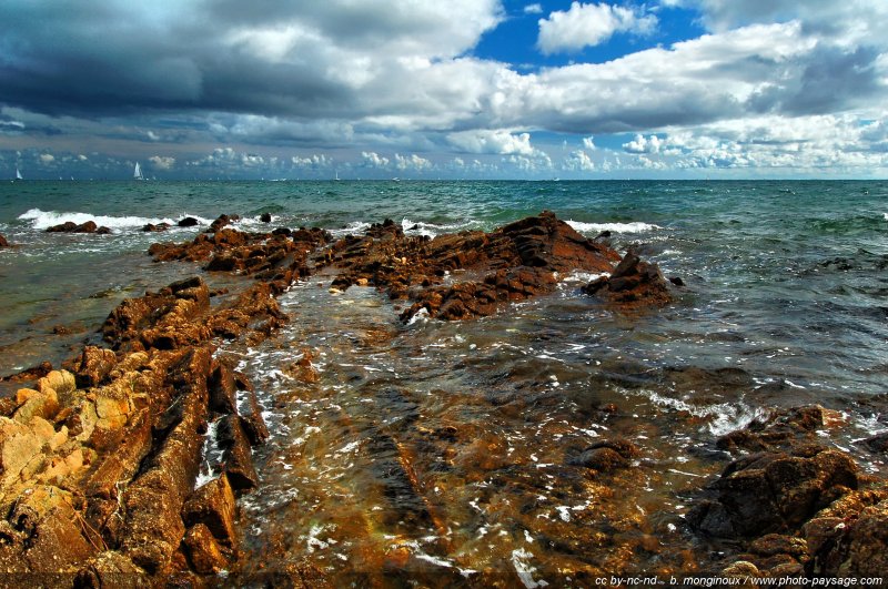 La Trinité sur Mer
Morbihan, Bretagne, France
Mots-clés: la-trinite-sur-mer morbihan bretagne rivage mer ocean rivage categ_ete