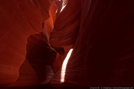 Antelope_Canyon-Arizona-USA-14.jpg