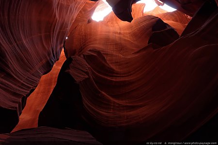 Antelope_Canyon-Arizona-USA-18.jpg