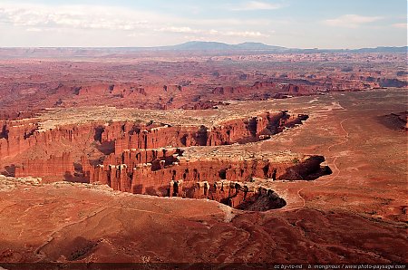 Canyonlands---Island-in-the-sky.jpg