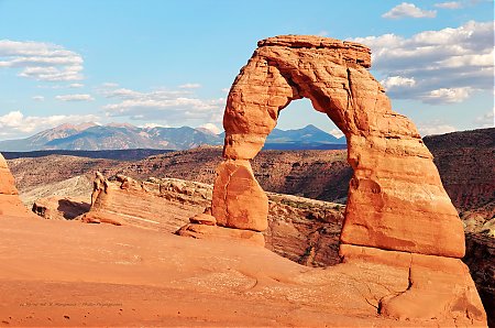 Delicate-Arch.jpg