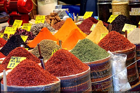Nom du fichier=Epices_dans_le_bazar_Egyptien_-05.jpg
Taille du fichier=3969Ko
Dimensions : 4288x2848
Ajouté le : 26 Avril 2011 Epices_dans_le_bazar_Egyptien_-05.jpg