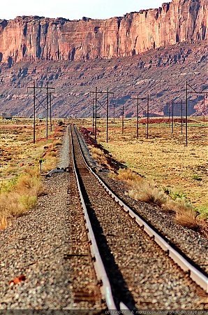 Le-chemin-de-fer-dans-le-grand-ouest-americain---03.jpg