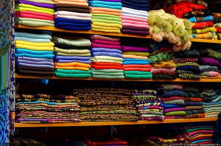 Nom du fichier=Le_Grand_Bazar_d_Istanbul_-11.jpg
Taille du fichier=2873Ko
Dimensions : 4288x2848
Ajouté le : 26 Avril 2011 Le_Grand_Bazar_d_Istanbul_-11.jpg