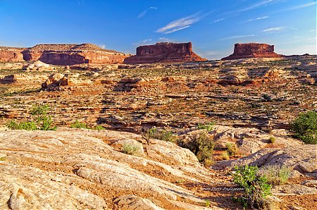 Merimac-and-Monitor-buttes.jpg