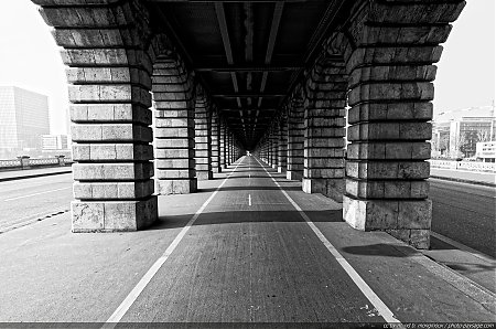 Pont-de-Bercy---la-piste-cyclable.jpg