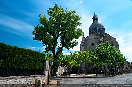 Provins_-_l_eglise_Saint_Quiriace_-_01.jpg