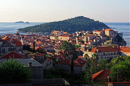 Une-vue-de-Dubrovnik-Croatie.jpg