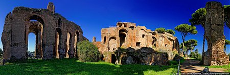 Vue-panoramique-des-ruines-sur-le-Mont-Palatin---Rome.jpg