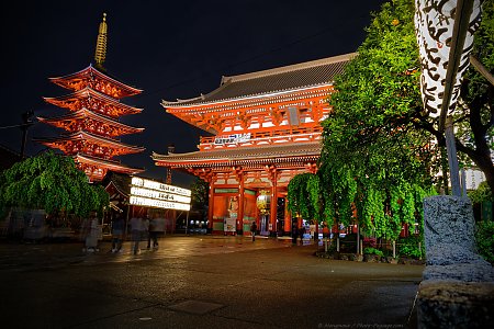 pagode_temple_Senso_Ji-porte_Hozomon-asakusa_tokyo_japon.jpg