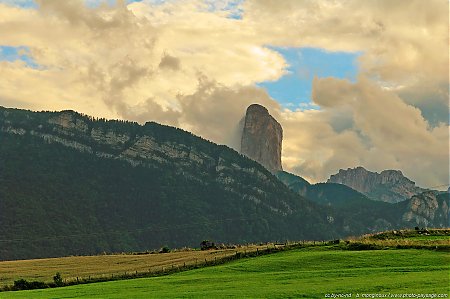 vercors-mont-aiguille.jpg